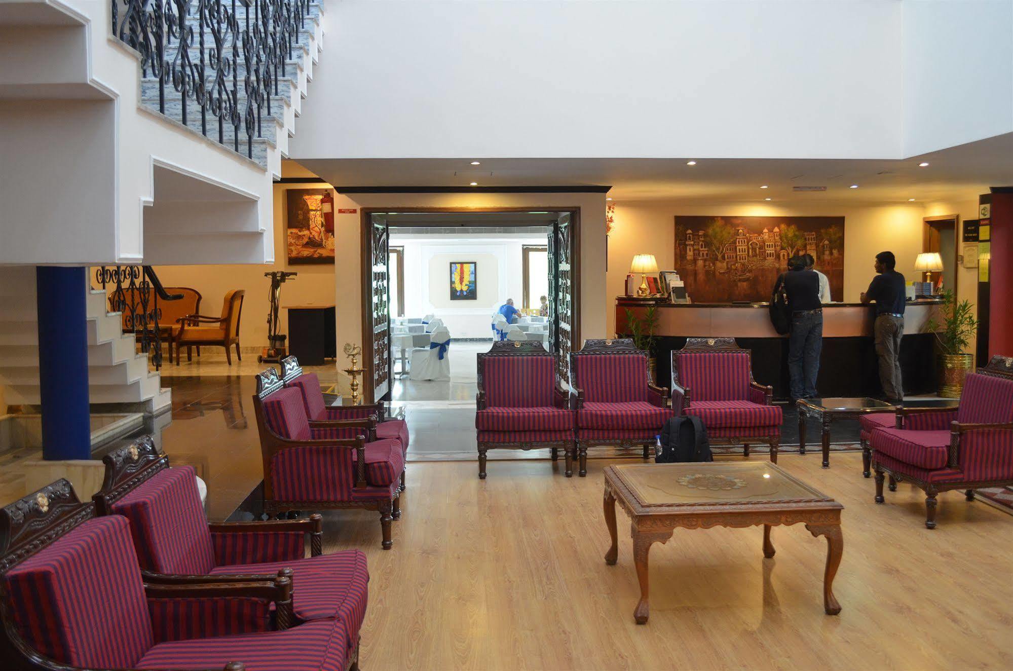 Shri Radha Brij Vasundhara Resort & Spa Govardhan Exterior foto