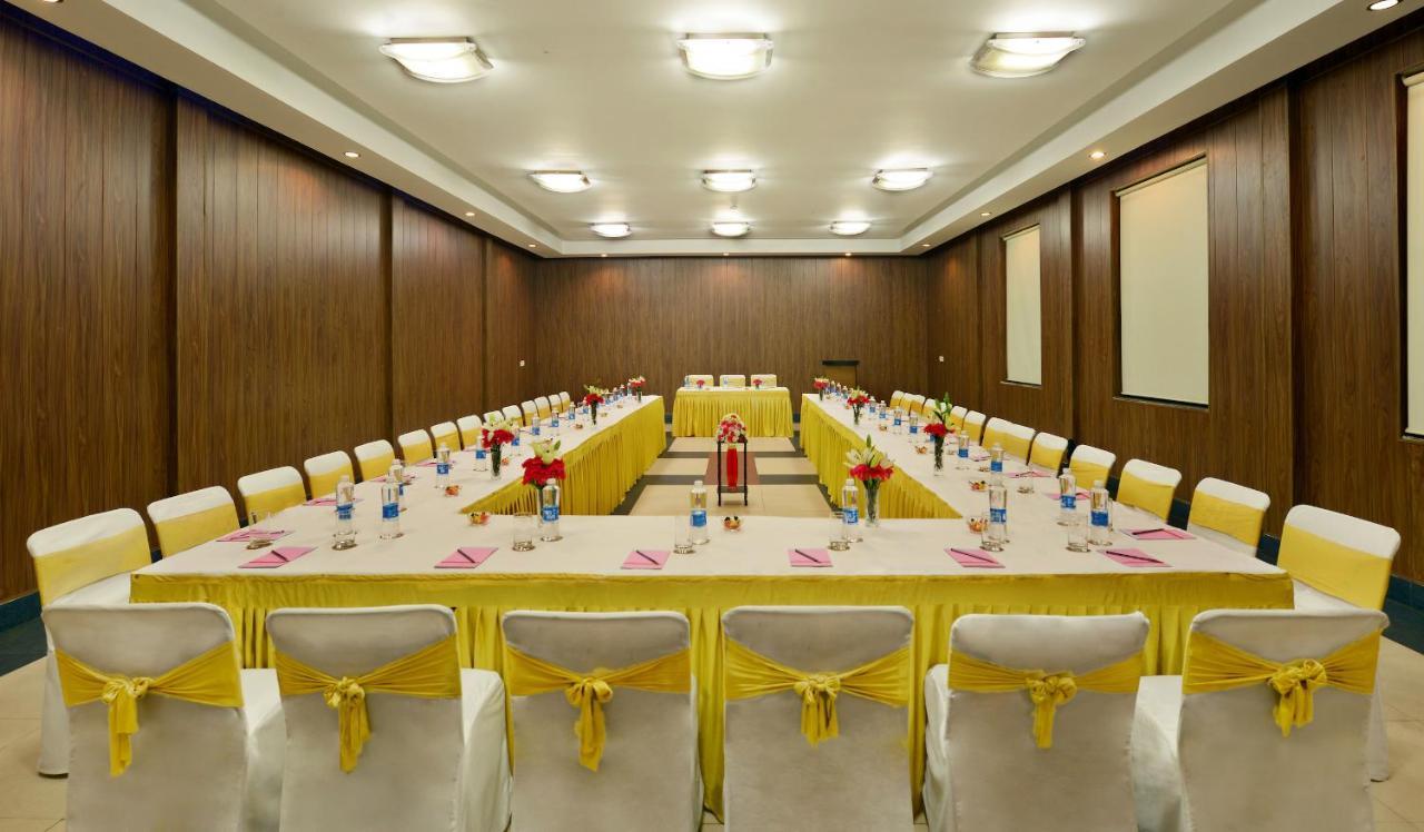 Shri Radha Brij Vasundhara Resort & Spa Govardhan Exterior foto